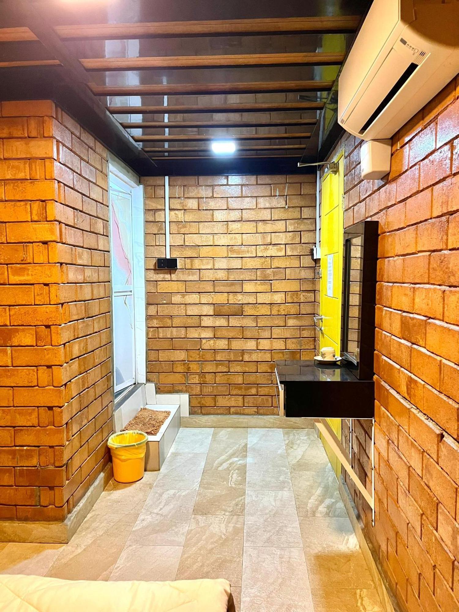 Suza Hostel Tumpat Exteriör bild